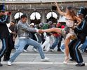 10983-akshay-kumar-and-kareena-kapoor-in-kambakth-ishq