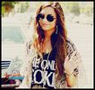 * o bufneste rasu * ... Scuze :-`` . Dar e adv =)) Tocilari nu reusesti sa`i bagi in pat :-`` =))