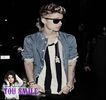 * intra jmen in clasa * Heei :-h . Sunt Josh :)