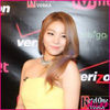 ♡ N-a fost apa, Gina.. a fost sampanie..:)) A baut una intreaga inainte sa vina >:P .. :))