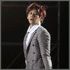[:)] ..Bwaaai! ..:)) ...MinHoiaaa.. :> ..:)) ..[merge spre el] ..>:)