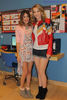 Martina-Stoessel-con-Bridgit-Mendler-8