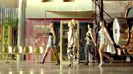 2NE1-Falling-in-Love-M-V-screencaps-2ne1-34955207-500-281