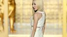 2NE1-Falling-in-Love-M-V-screencaps-2ne1-34955228-500-282