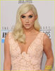 kesha-amas-2012-red-carpet-01