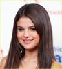 selena-gomez-hotel-transylvania-premiere-21