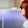 `.. [intra cu o cutie] .. Heii. ^^ .. :)) ..