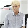 (Kai) ..(fuge in spatele lui Hya) ..Dar ea da >:) .