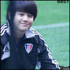 [:X] ..[fuge langa Junsu] AMBII! :-ss [catre X.] ..DACA VA APROPIATI DE MINE, II SPUN! :-L