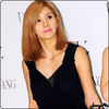 • JiYoon! :| [impinge sticla spre celalalt capat al mesei] Daca vrei sa bei..bea apa..:|