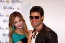 Sebastian y Eiza (2)