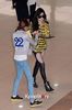 69500-2ne1-bom-leaving-for-super-live-concert-2013-in-universal-studio-japan