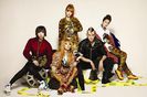 seoulbeats_20052012_2ne1-adidas-originals-jeremy-scott-1st-look-magazine-05-570x378