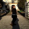 Auziţi ..:-? decât să stăm aici, degeaba, am putea sta la o terasă la un suc . Ce ziceţi ?