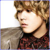 << [coboara cu Rughy in brate] ...JiYoon.. uite ce am gasit in pilota lui Seoob.. :( :))