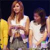 • HyunA e clar cea mai socata..:))