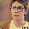 << ..Pff... :-< ..Uite Hwe ...Eu ...[se uita la Kik; JA si Sora] .. :| ..Nu pot aici. :-L