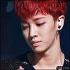 [KK] ...Mhm.. -_- ..[se sterge pe obraz cu un servetel] ..bandaje.. ceva? ..-_-