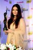aishwarya-rai-58th-idea-filmfare-awards-2013-media-meet_135779590711