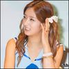 |B| Bunaa. :) Hmm..unnie? :-? Ce faci aici? :-? :)).