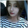 (*) ..Mersi .[deschide trusa; ia un pansament] ...Oppa.. doare? :-s :(