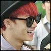 [KK] ...[se intoarce cu Bomi si JB] ..Si`am gasit una bucata JB la magazin. :))