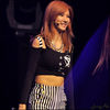 • Si..m-a lasat singura..:|..:-s.. ..:-w.. [il loveste] MyungSoo..nu-i asa ca tii cu mine? :o3..:-w