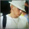 [(:] ..[intra cu Seob] .. -_- Taci aziii? ma scoti din sarinte. Zau. :-L ..:-w ..hey fetele. :)