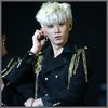[(:] ..:)) ...Pe mine ma recunosti? ;;) ..:-? ..:))