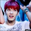 [KK]  :)) [dansand cu Nana] ..Stiu. :-< ...Aaa.. ne auzi? :-s ..O auzi.. nu ii spui lui Hyun.. nu?