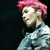 [KK] ...Uu.. te`ai luat de frate`miu. :-w ...[merge la Bomi; o face pe fata] ..^^ :))