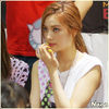 .★. Joo? :-s Ups..am uitat de ea..:-s.. {se ridica|ia telefonul} Bye :-h {pleaca sus}