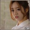@. .. :| ..[se uita la Ji Eun; dupa la Dae] ..:( ..:-s