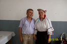 100_1778 NICOLAE CODREA SI CANTAREATA CORNELIA RADOCEA IN COSTUM POPULAR DIN PALOS  CU VALITOAREA .