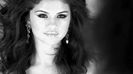 SELENA_00082