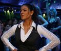 Aline mai mananci mult?