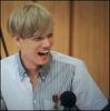 (Kai) ..[vizionand... :)) :-s ; se ineaca;tuseste;rade] .. :))=)) .. :-s