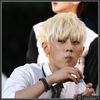 [(:] ..Mersi. [deschide; bea] .. (:| ..