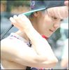 (LH) ..[tinand in mana niste dosare] Bine.. :)) Chen,mi-ai adus alea? :D