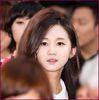 Ara.. Yaa,unnie..si eu? :-ss Nu pot sa merg singura acasa. :(