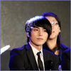 <.> Cuiva..nu dau nume ca se supara,MinWoo, ii e dor de propria persoana..:-"..:))