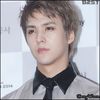 [DW] ..Hyung.. :-s ..De ce va tot ciondaniti? -_-