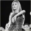 .★. Heii~ :-w.. O sperii pe Hye..nu vezi? :(.. Hye..mai esti printre noi?..:))