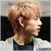 ^D^ Waee? :( [se pune pe canapea] Sa nu`mi spui ca ramai in picioare. ;;).