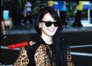 130920 CL arrives in Korea from NYC