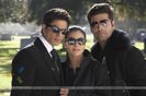 40299-still-of-shahrukh-kajol-and-karan-johar