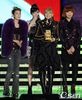 2ne1 cry