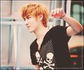 吴亦凡 [♥]