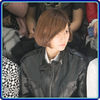 • GD? Nu..:-?? Hey Dae :-h [se aseaza pe canapea]