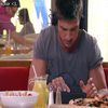 - [# vine fumând :-j #] ce-i? =; [# răspunde sec. #]